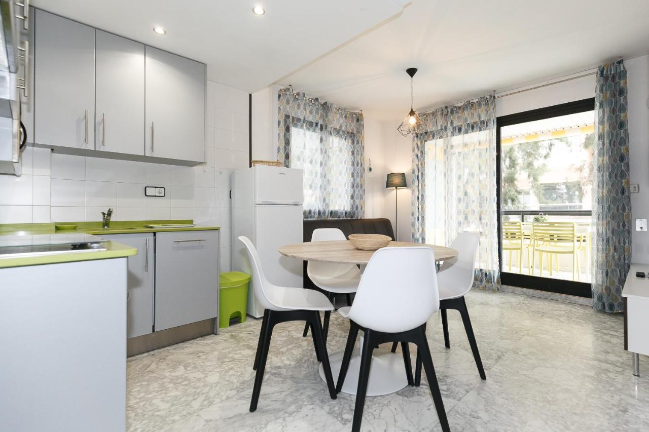 Uhc Cancun Apartments ซาลอว์ ภายนอก รูปภาพ